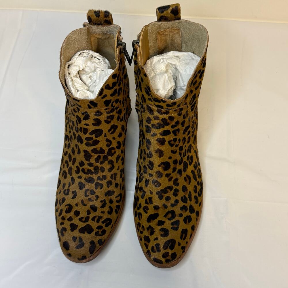 UGG Kingsburg Leopard Calf Hair Ankle Boots Size 7.5 - Picture 8 of 8